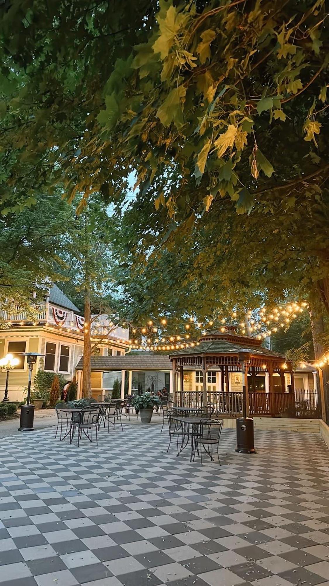 The Ginkgo Tree Mount Pleasant Exterior foto